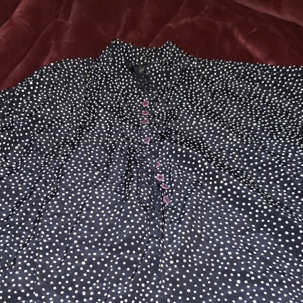 Cute blouse